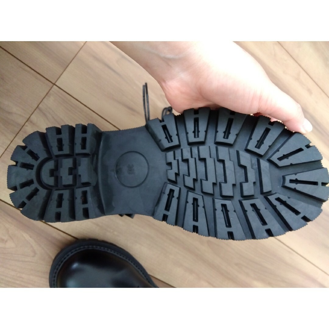 ショートブーツ　黒　24cm　未使用品 レディースの靴/シューズ(ブーツ)の商品写真