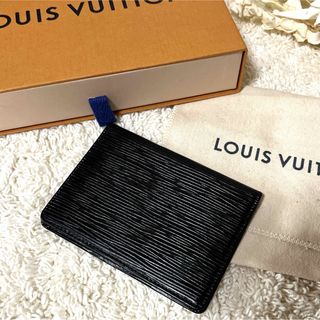 ルイヴィトン(LOUIS VUITTON)のルイヴィトン　エピ　カードケース　パスケース　定期入　ブラック(名刺入れ/定期入れ)