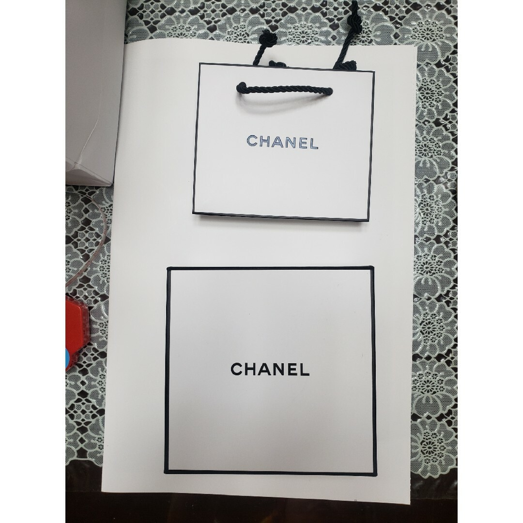CHANEL(シャネル)のシャネル CHANCE 空箱 リボン ショッパー レディースのバッグ(ショップ袋)の商品写真
