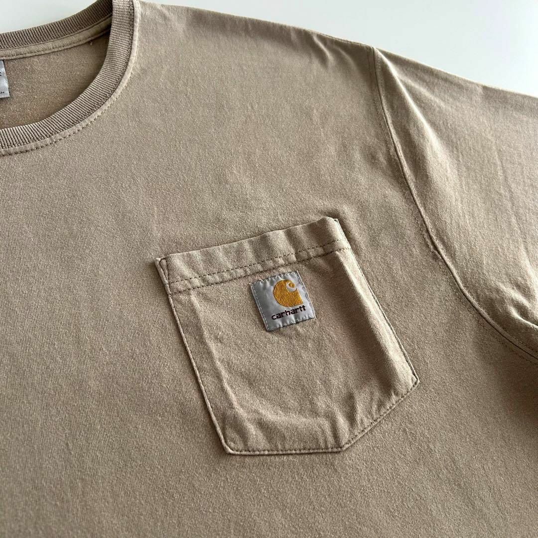 carhartt(カーハート)のCarhartt カーハート Tシャツ L ポケットtシャツ ベージュ カーキ メンズのトップス(Tシャツ/カットソー(半袖/袖なし))の商品写真