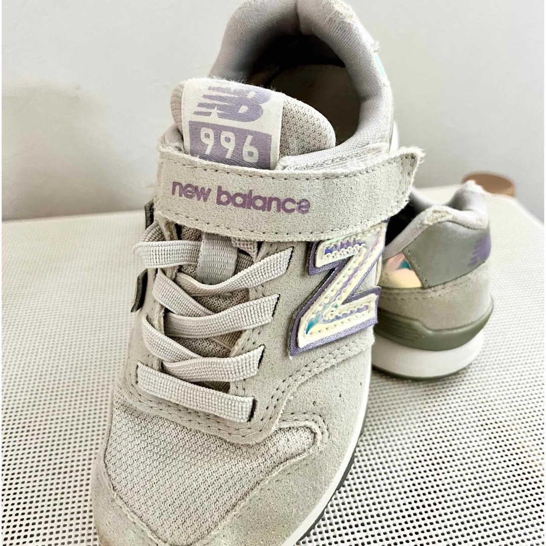 New Balance(ニューバランス)のNew Balance キッズ YV996 キッズ/ベビー/マタニティのキッズ靴/シューズ(15cm~)(スニーカー)の商品写真