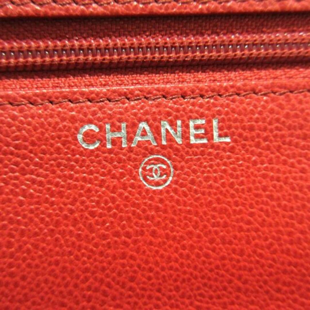 CHANEL(シャネル)のCHANEL(シャネル) 財布 マトラッセ A84428 レッド チェーンウォレット/ハーフココ/シルバー金具 キャビアスキン レディースのファッション小物(財布)の商品写真