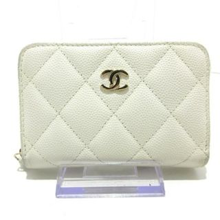 シャネル(CHANEL)のCHANEL(シャネル) コインケース マトラッセ AP0216 白 ラウンドファスナー/ゴールド金具 キャビアスキン(コインケース)