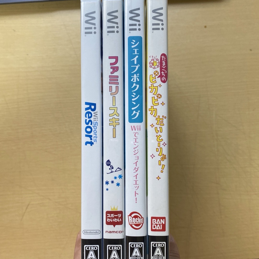 Wii(ウィー)のWii ソフト4本　リゾート　ファミリースキー　シェイプボクシング　たまごっち エンタメ/ホビーのゲームソフト/ゲーム機本体(家庭用ゲームソフト)の商品写真