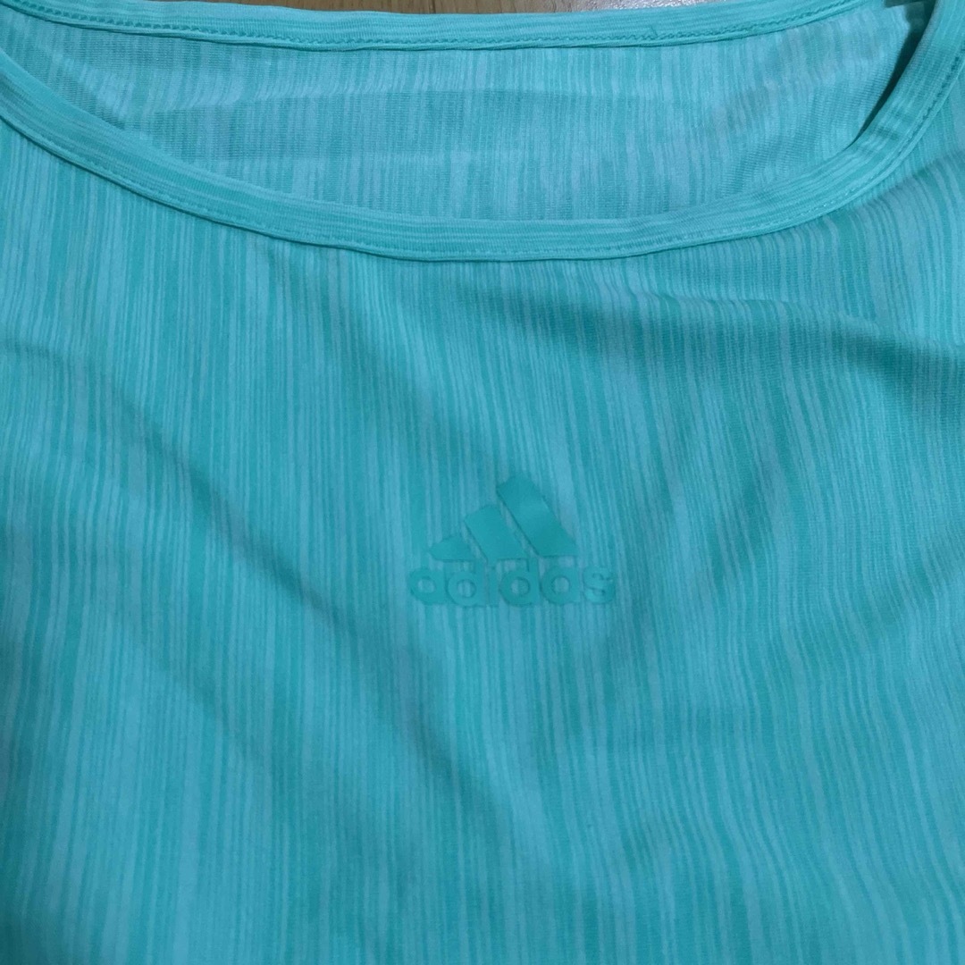 adidas(アディダス)のadidas  サイドタイ　Tシャツ メンズのトップス(Tシャツ/カットソー(半袖/袖なし))の商品写真