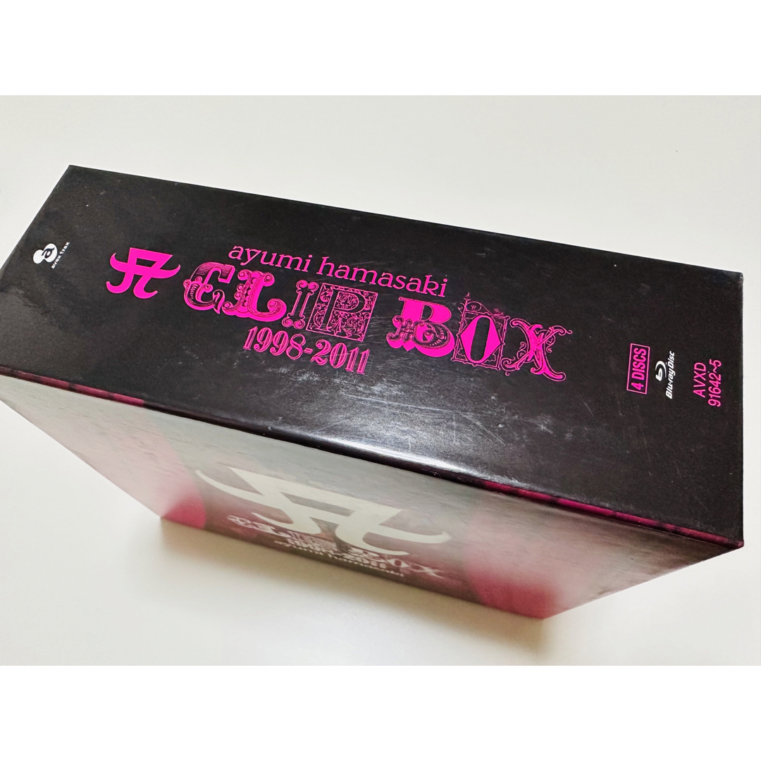 avex(エイベックス)の浜崎あゆみ　A CLIP BOX 1998-2011 Blu-ray4枚組 エンタメ/ホビーのタレントグッズ(ミュージシャン)の商品写真