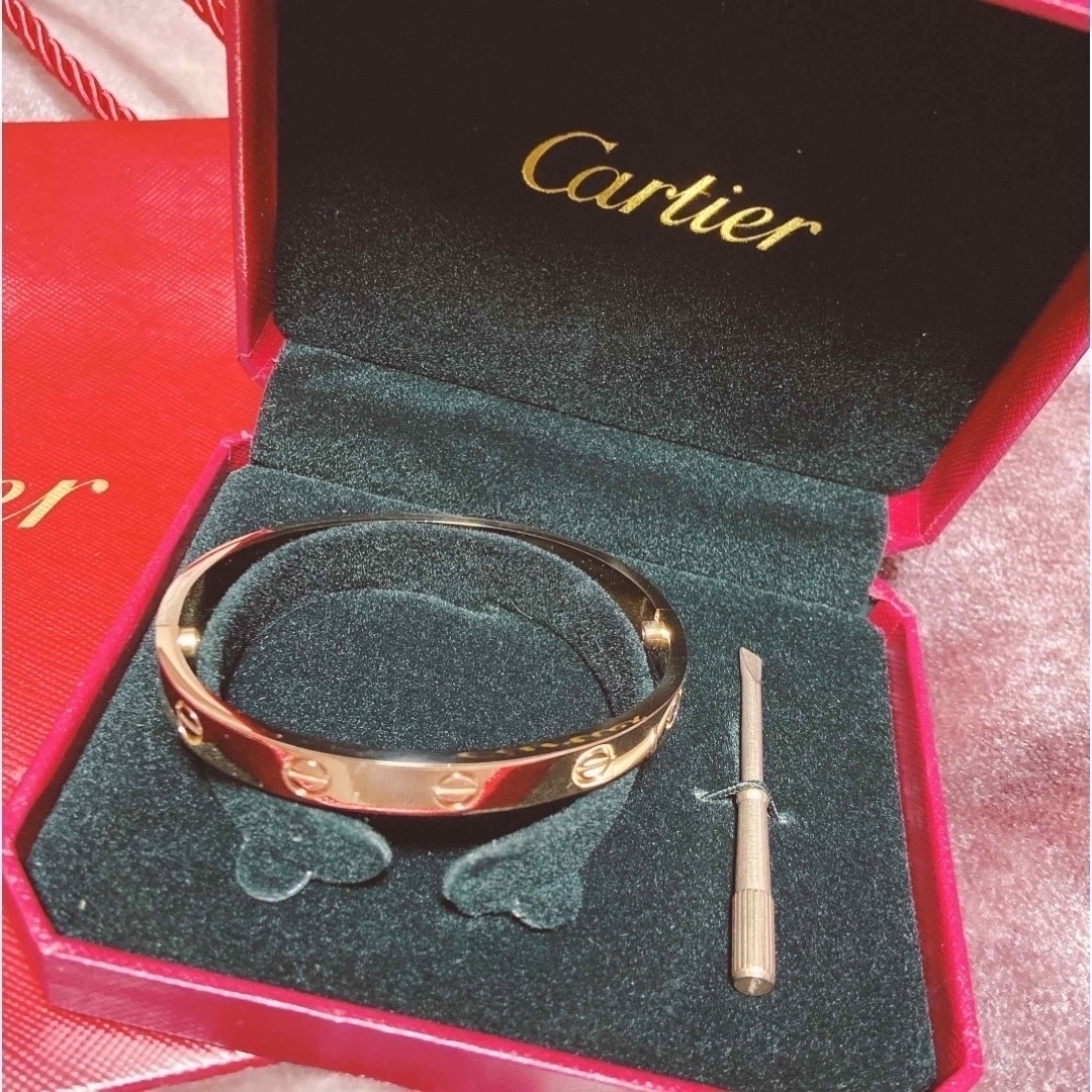 Cartier(カルティエ)のラブブレス　17 レディースのアクセサリー(ブレスレット/バングル)の商品写真