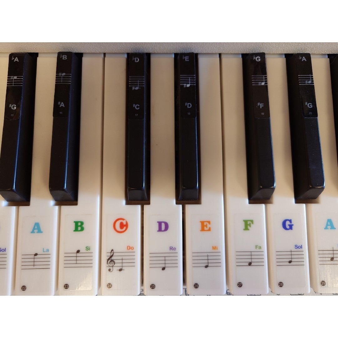 CASIO(カシオ)の【スタンド付】CASIO 光ナビゲーションキーボード LK-520 楽器の鍵盤楽器(キーボード/シンセサイザー)の商品写真