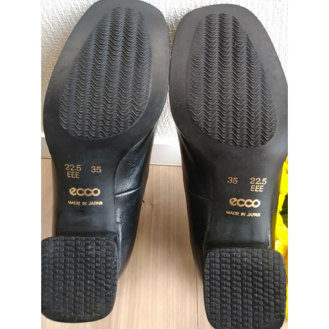 ECCO(エコー)のECCO パンプス ２２．５㌢ＥＥＥ レディースの靴/シューズ(ハイヒール/パンプス)の商品写真