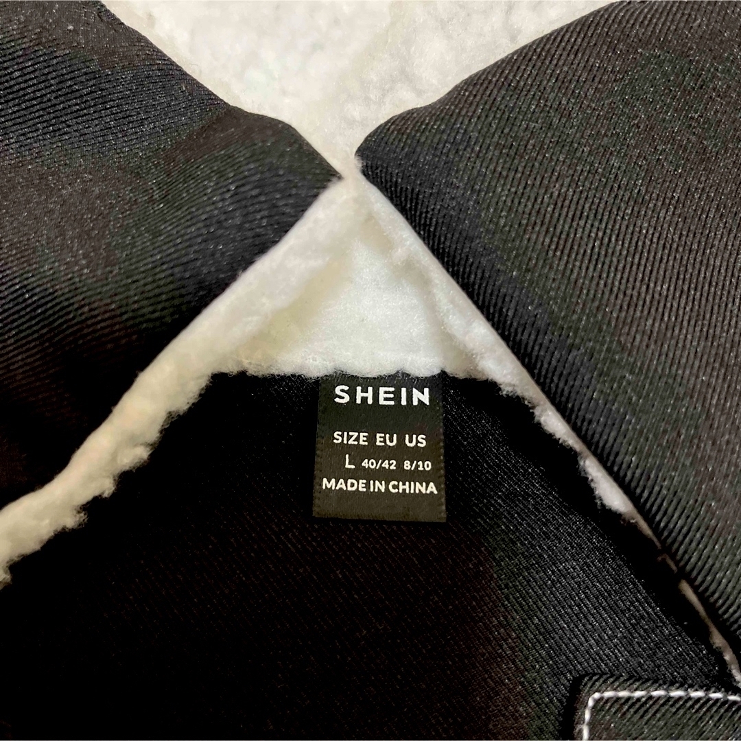 SHEIN(シーイン)のSHEIN コントラスト テディ クロップ ジャケット レディースのジャケット/アウター(その他)の商品写真