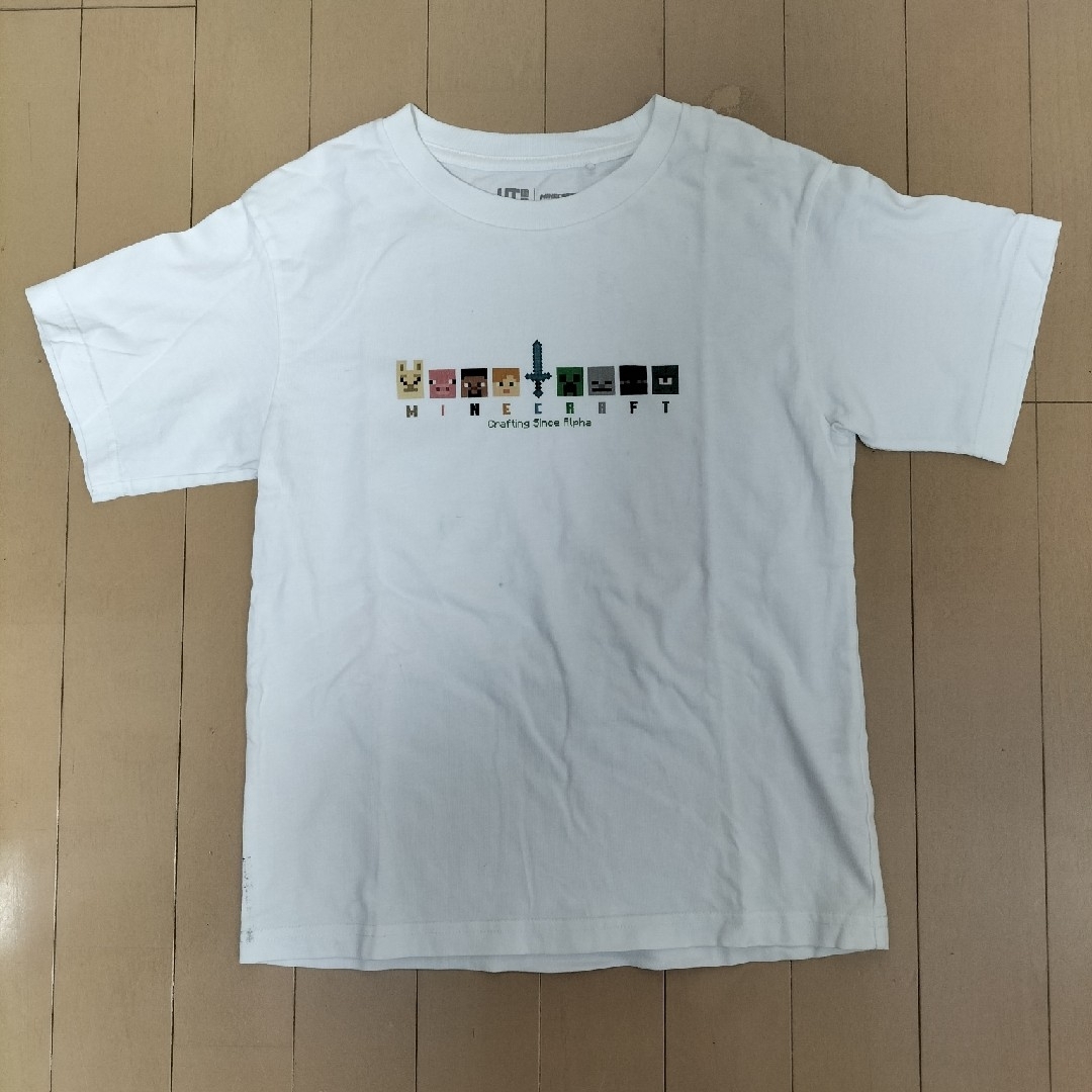 UNIQLO(ユニクロ)の【130cm】子供服（男の子）　Tシャツ　2着セット キッズ/ベビー/マタニティのキッズ服男の子用(90cm~)(Tシャツ/カットソー)の商品写真