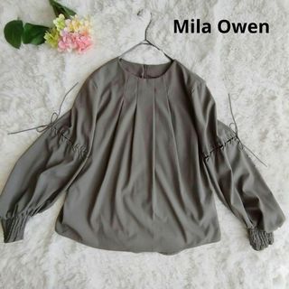 Mila Owen - 美品Mila Owen ミラオーウェン　レースアップスリーブブラウス　カーキ　S