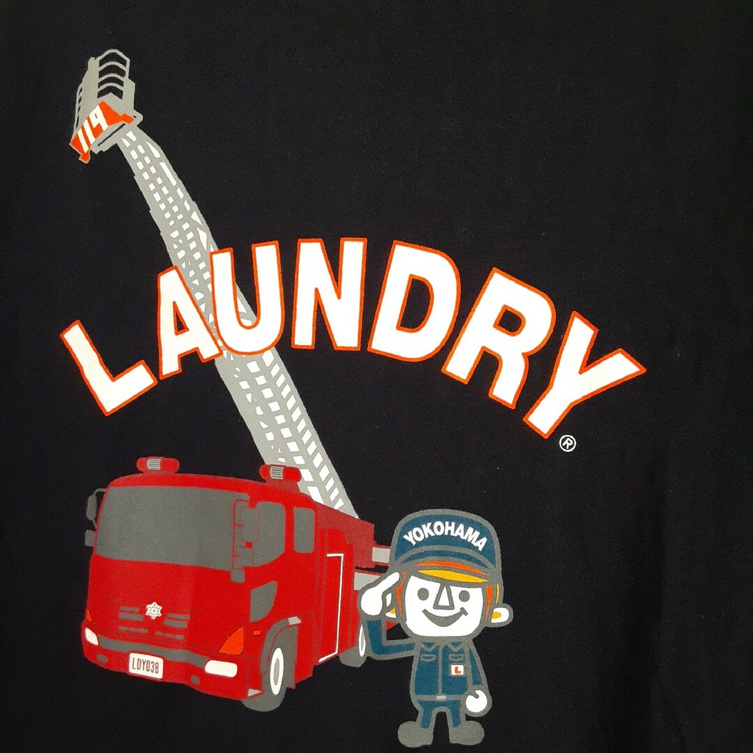 LAUNDRY(ランドリー)の横浜消防　Laundry　コラボTシャツ　Lサイズ　ネイビー メンズのトップス(Tシャツ/カットソー(半袖/袖なし))の商品写真