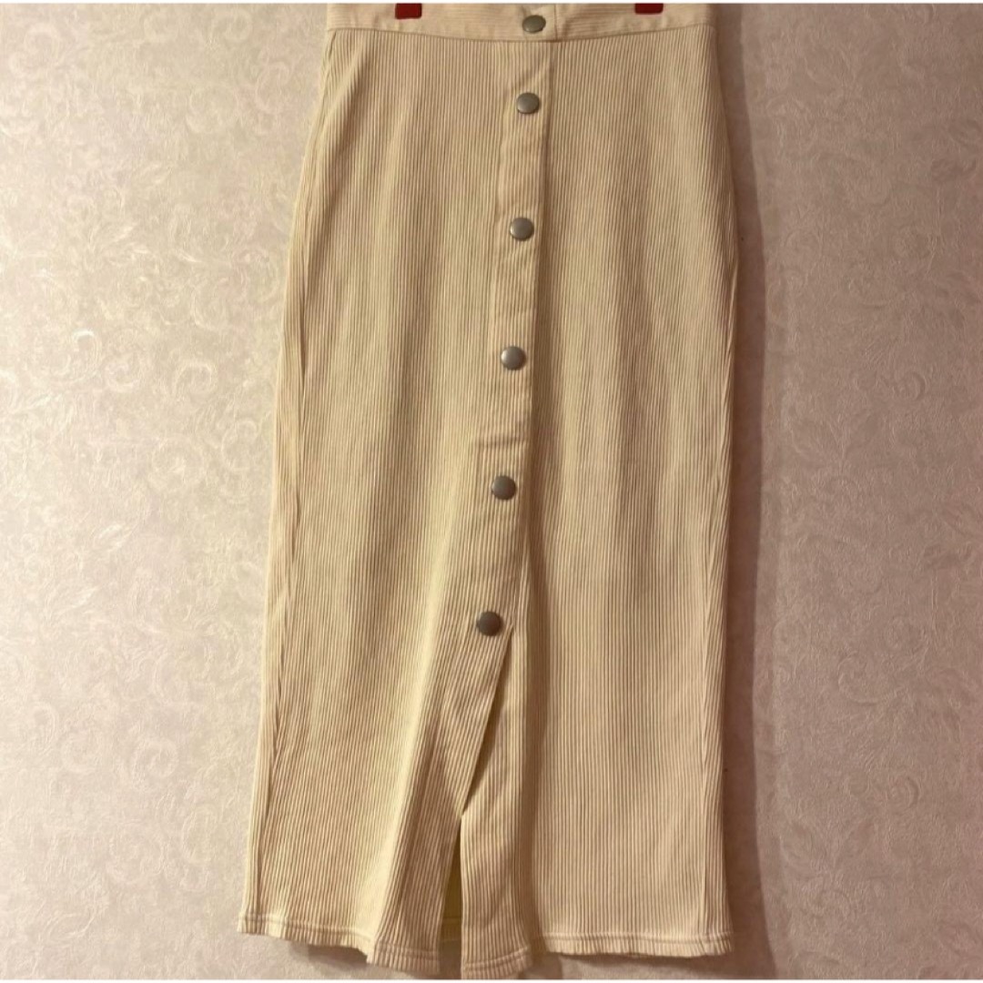 GU(ジーユー)の【美品】 GU リブフロントボタンナローミディスカート Lサイズ レディースのスカート(ロングスカート)の商品写真