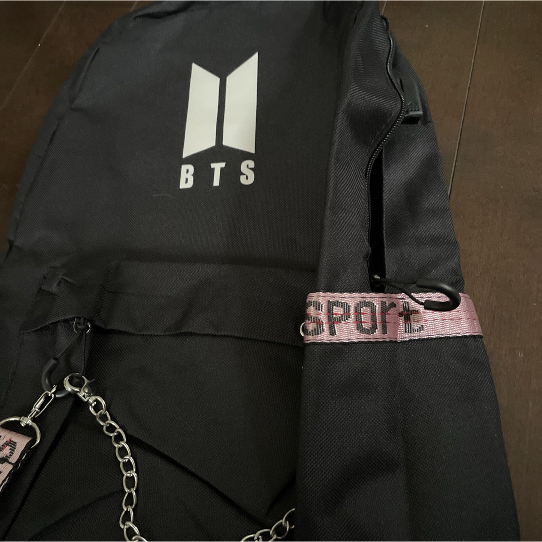 防弾少年団(BTS)(ボウダンショウネンダン)のBTSのリュックサック レディースのバッグ(リュック/バックパック)の商品写真