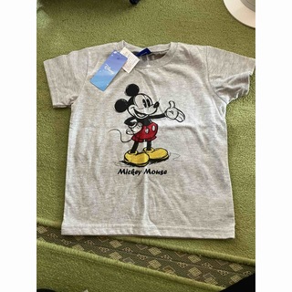 ディズニー(Disney)の新品未使用　ディズニー　ミッキー　Tシャツ　120cm(Tシャツ/カットソー)