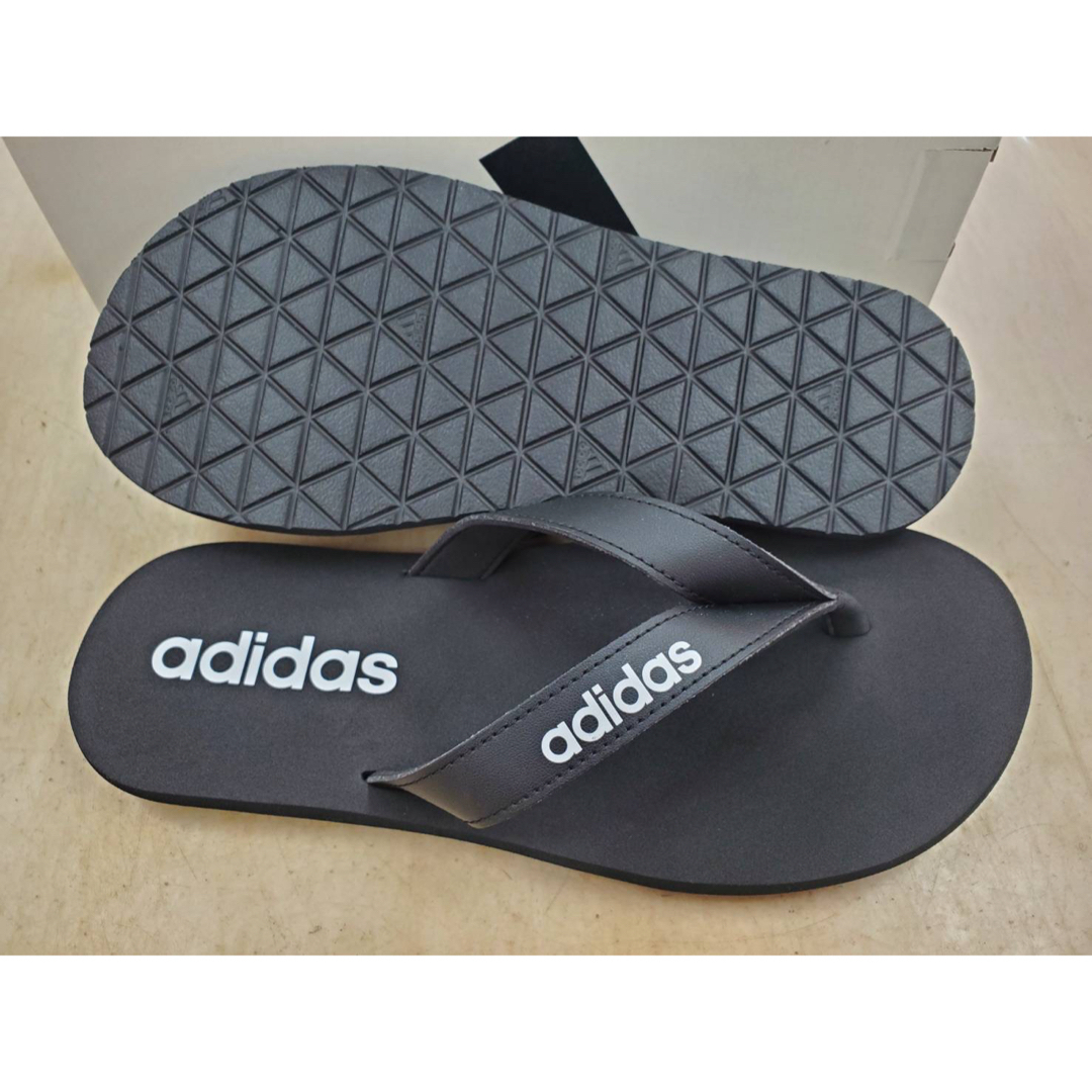 adidas(アディダス)のアディダス イージーフリップサンダルM 27.5cm ビーチサンダル男女兼用 メンズの靴/シューズ(サンダル)の商品写真