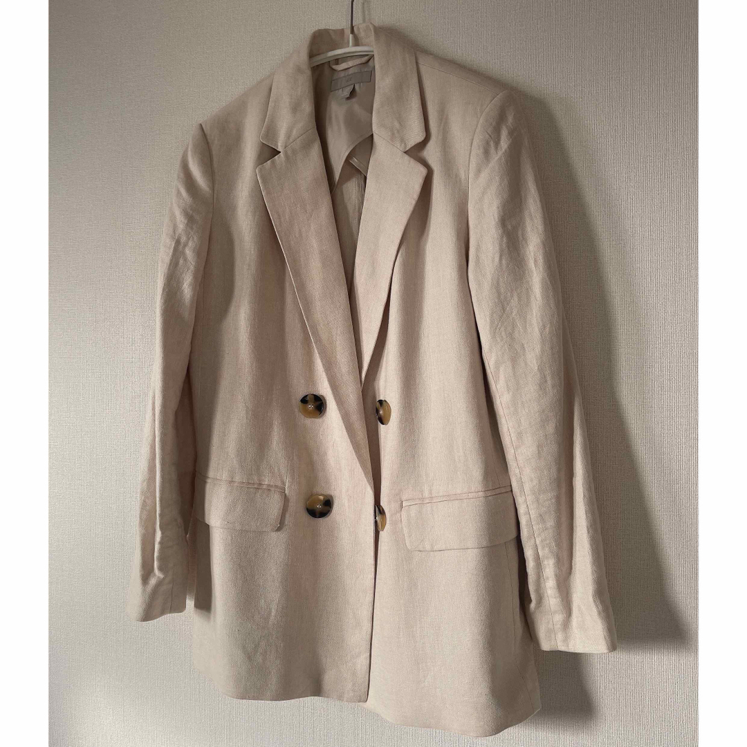 H&M(エイチアンドエム)のH&Mエイチアンドエム ダブルブレスト リネンジャケット　サイズS レディースのジャケット/アウター(テーラードジャケット)の商品写真