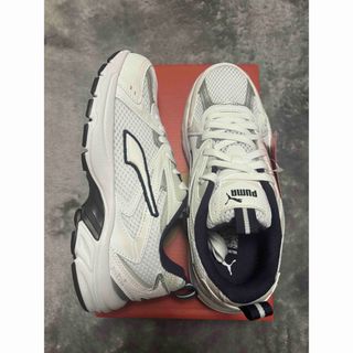 プーマ(PUMA)の☆PUMA MILENIO TECH 23.5cm（SnowManコラボ商品）☆(スニーカー)