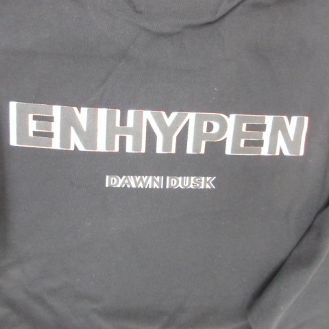 ENHYPEN(エンハイプン)の【タグ付き】ENHYPEN ロンT Lサイズ 黒 エンタメ/ホビーのタレントグッズ(アイドルグッズ)の商品写真