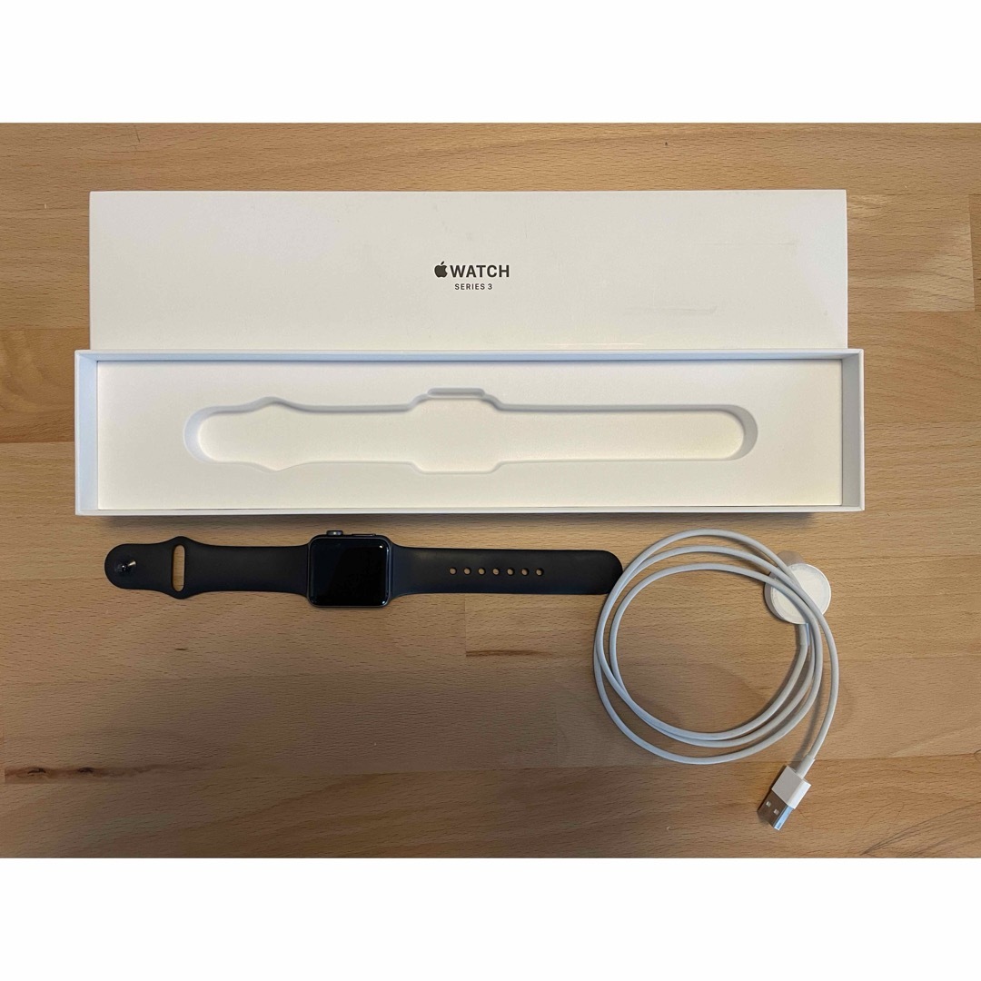 Apple Watch(アップルウォッチ)のアップル Apple Watch3 38mm グレイアルミ ブラックスポーツ スマホ/家電/カメラのスマートフォン/携帯電話(その他)の商品写真