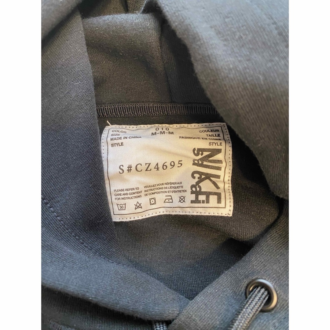 sacai(サカイ)のNIKE sacai hoodie black M メンズのトップス(パーカー)の商品写真