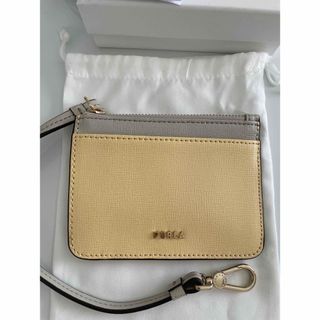 フルラ(Furla)のFURLA パスケース(名刺入れ/定期入れ)