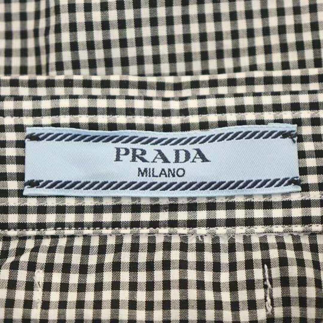 PRADA(プラダ)のプラダ ギンガムチェック クロップドシャツ 長袖 40 黒 白 P407GC レディースのトップス(シャツ/ブラウス(長袖/七分))の商品写真