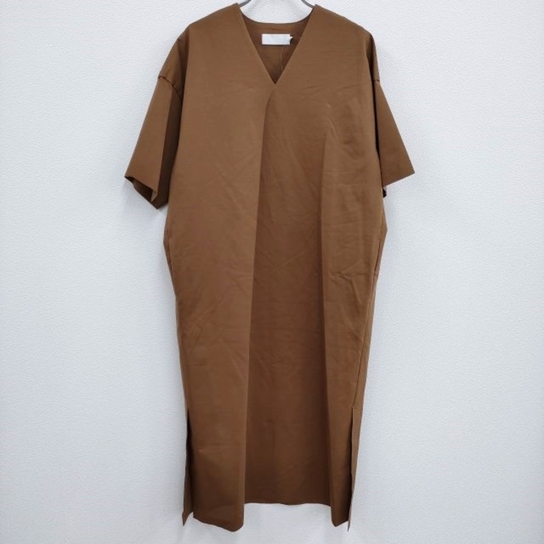 Graphpaper(グラフペーパー)のGraphpaper 新品 Compact Ponte Cut Off Dress GL203-60036B 定価35000円 ワンピース ブラウン レディース グラフペーパー【中古】4-0419S♪ レディースのワンピース(ロングワンピース/マキシワンピース)の商品写真