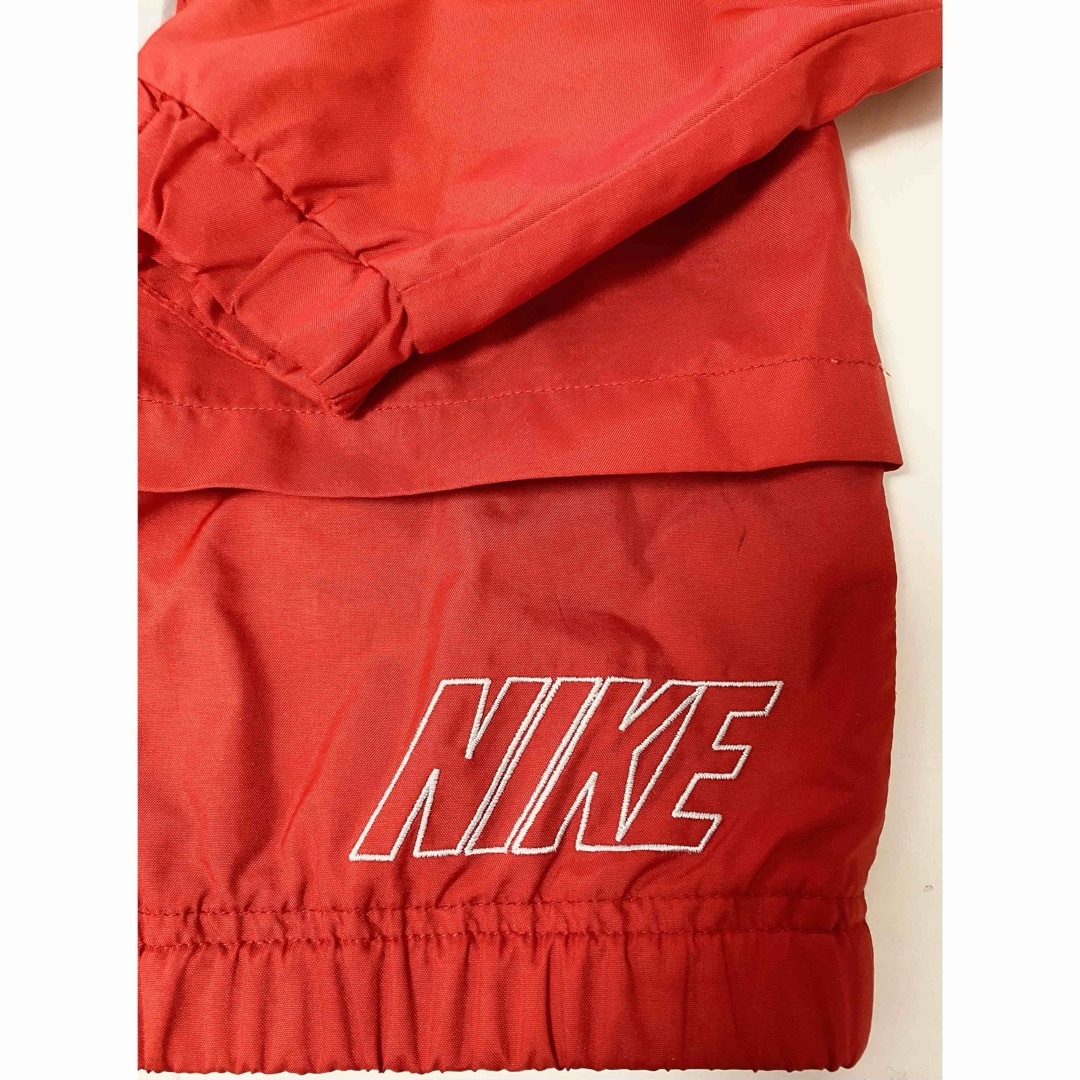 NIKE(ナイキ)のNIKE ウィンドブレーカー 90 キッズ/ベビー/マタニティのキッズ服男の子用(90cm~)(ジャケット/上着)の商品写真