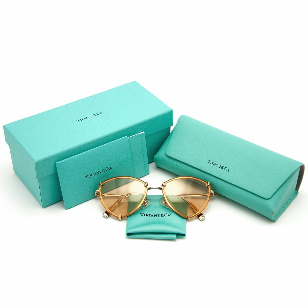 Tiffany & Co.(ティファニー)の美品 TIFFANY&Co. ティファニー サングラス TF-3090 6183/8 イタリア製 ゴールド ライトイエロー アイウエア UV対策 UVカット 三角形 レジャー 旅行 紫外線対策 レディースのファッション小物(サングラス/メガネ)の商品写真