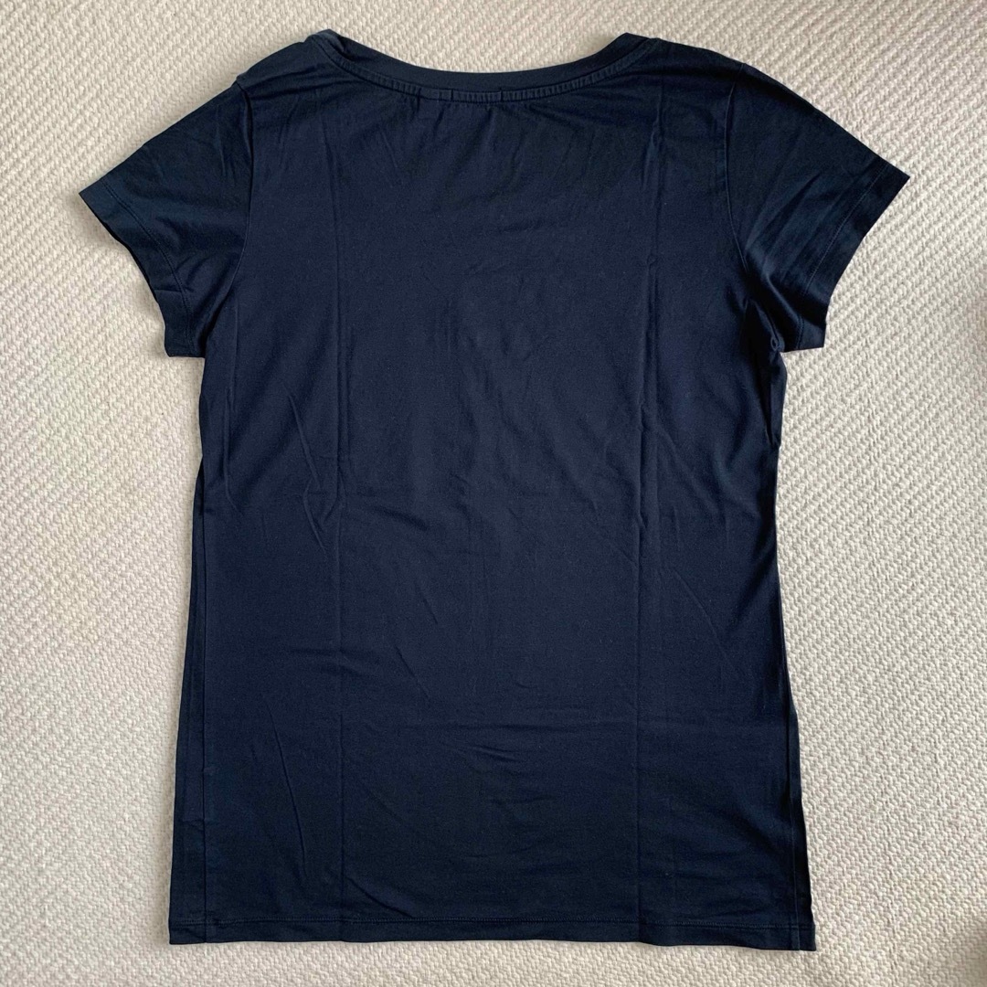 UNIQLO(ユニクロ)のUNIQLO Tシャツ　ネイビー レディースのトップス(Tシャツ(半袖/袖なし))の商品写真