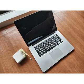 アップル(Apple)の【充放電142回】Macbook Pro 15inch i7 16GB 2015(ノートPC)