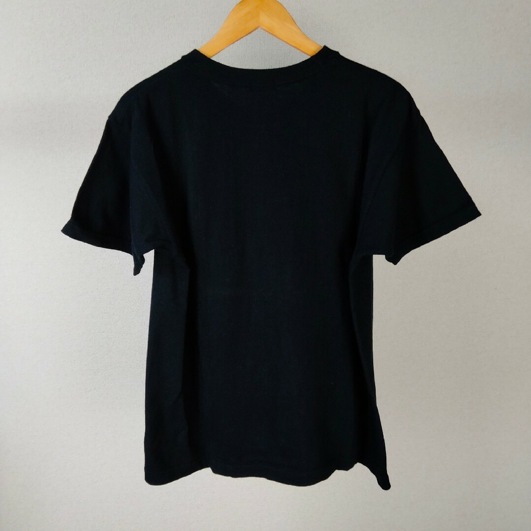 Levi's(リーバイス)のリーバイス　levi's シンプル　ブラック　tシャツ  半袖　アメカジ　古着 メンズのトップス(Tシャツ/カットソー(半袖/袖なし))の商品写真