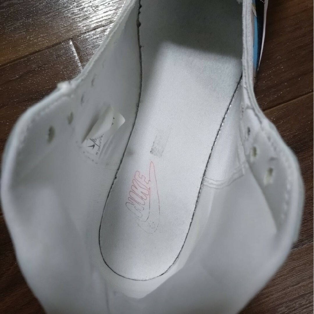 NIKE(ナイキ)のRUOHAN WANG × NIKE BLAZER MID FLYLEATHER メンズの靴/シューズ(スニーカー)の商品写真