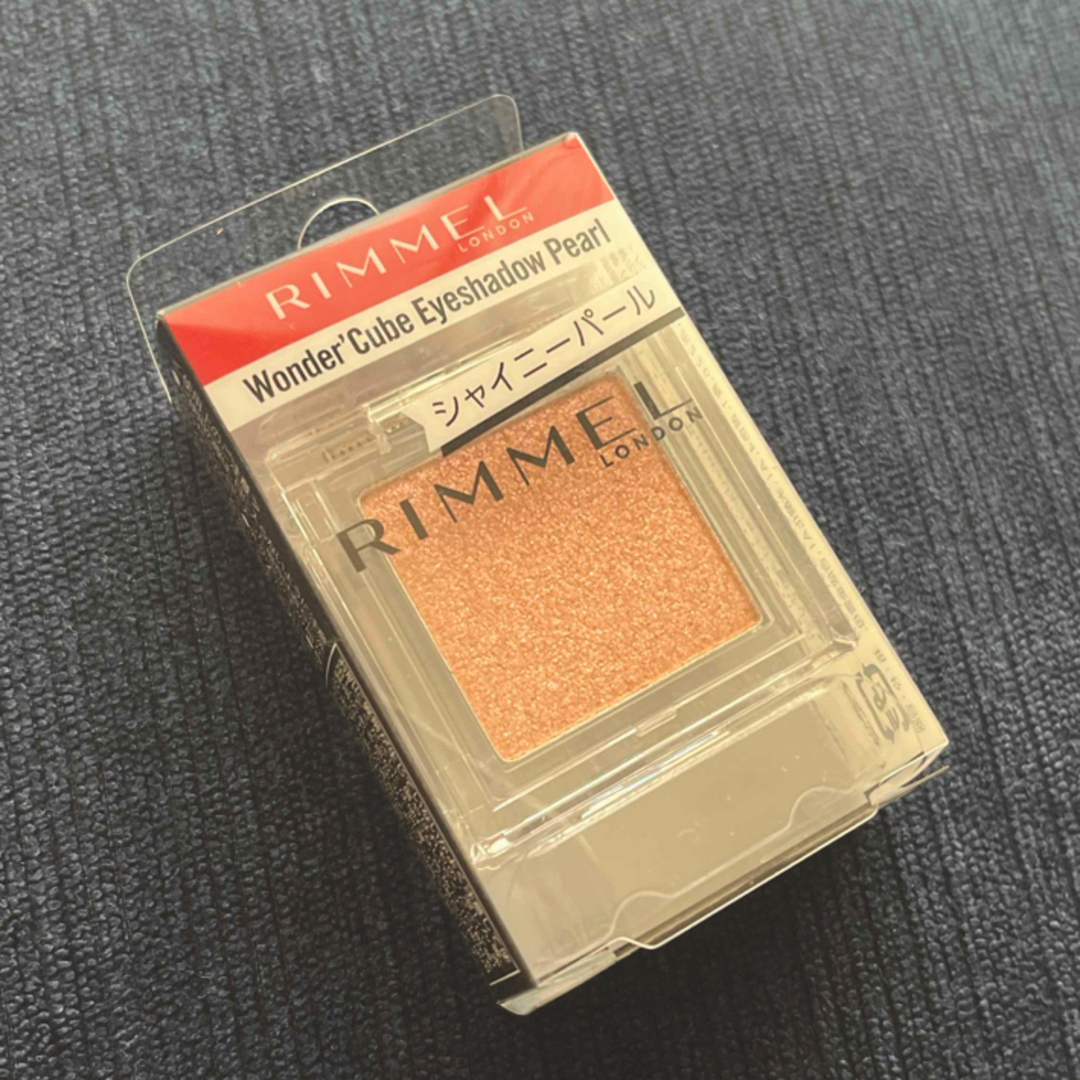 RIMMEL(リンメル)のRIMMEL ワンダーキューブ アイシャドウ パール コスメ/美容のベースメイク/化粧品(アイシャドウ)の商品写真