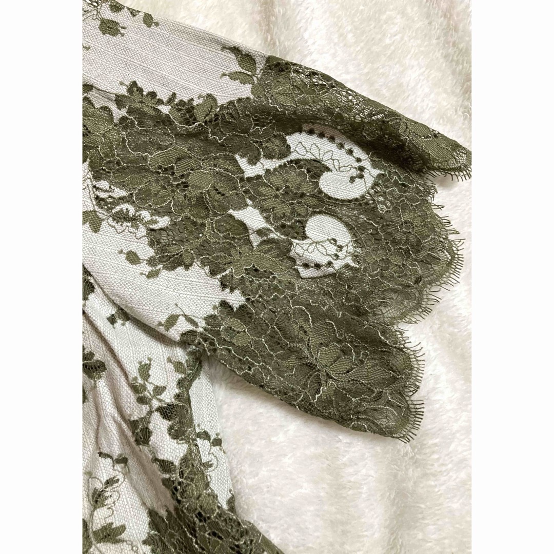 レース 緑 深緑 半袖 レディース トップス ブラウス Tシャツ レディースのトップス(シャツ/ブラウス(半袖/袖なし))の商品写真