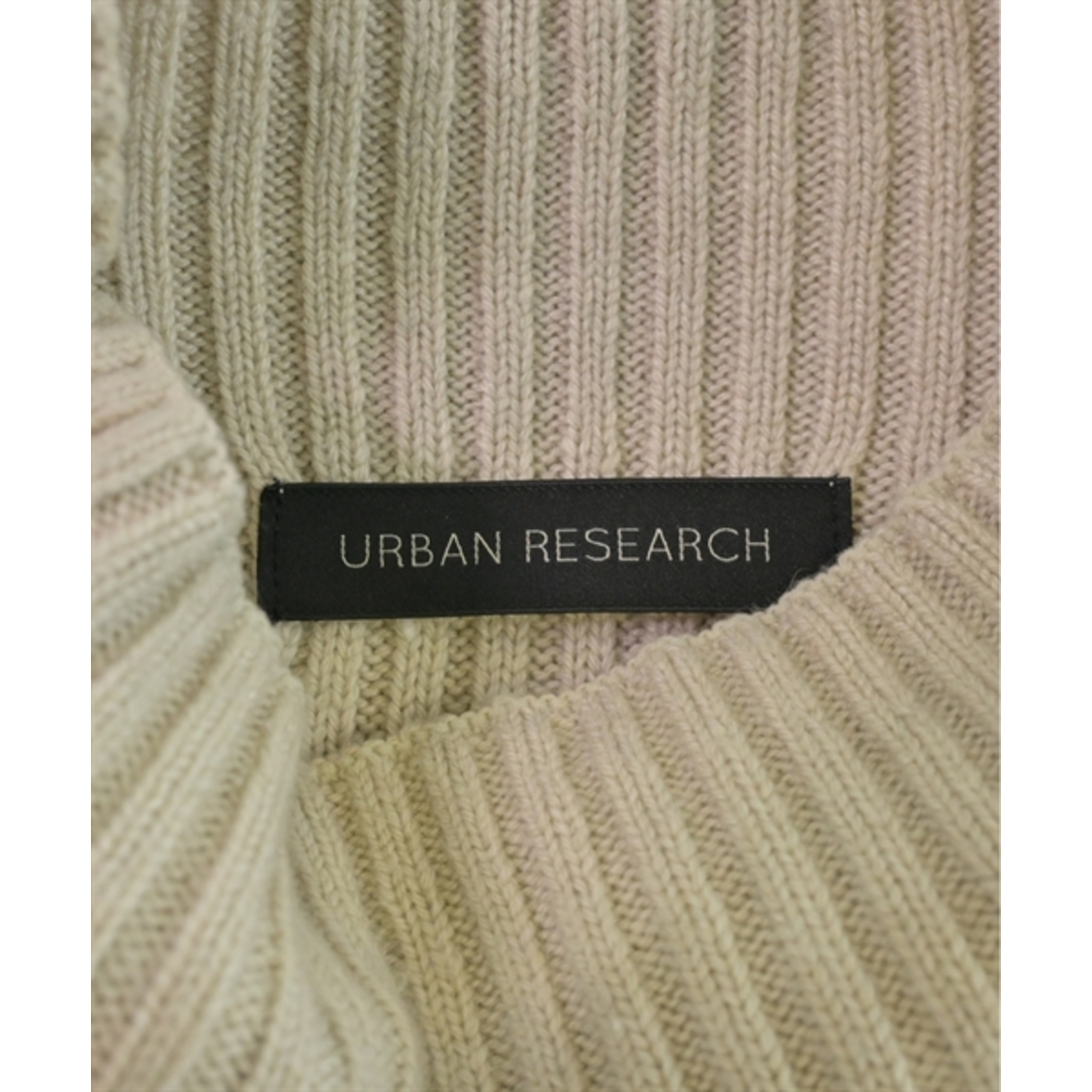 URBAN RESEARCH(アーバンリサーチ)のURBAN RESEARCH アーバンリサーチ ニット・セーター F ベージュ 【古着】【中古】 レディースのトップス(ニット/セーター)の商品写真