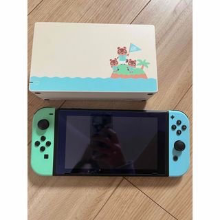 ニンテンドウ(任天堂)のSwitch スイッチ 本体 あつまれどうぶつの森版(家庭用ゲーム機本体)