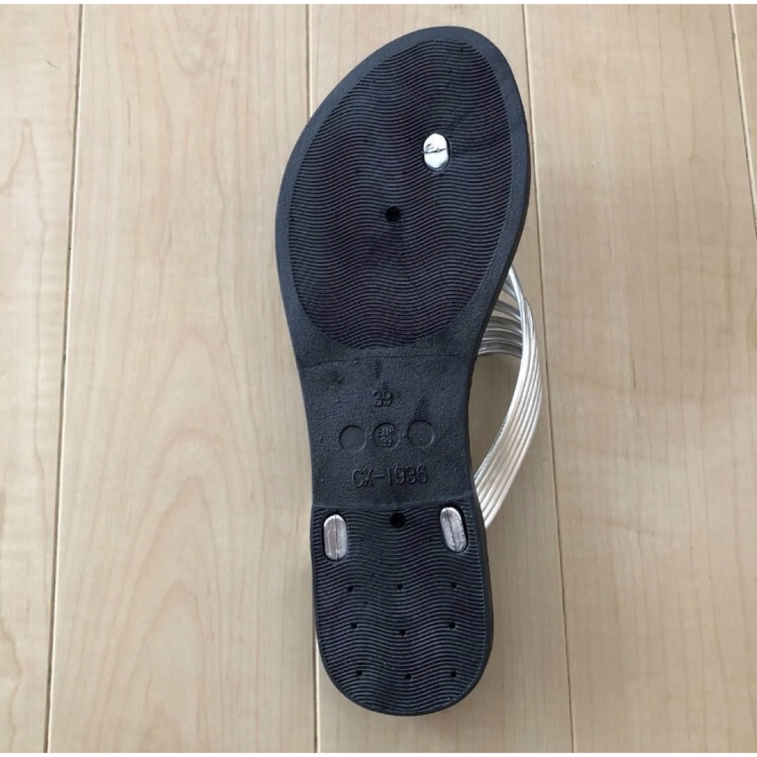 シルバー　キラキラ　ビーチサンダル レディースの靴/シューズ(サンダル)の商品写真