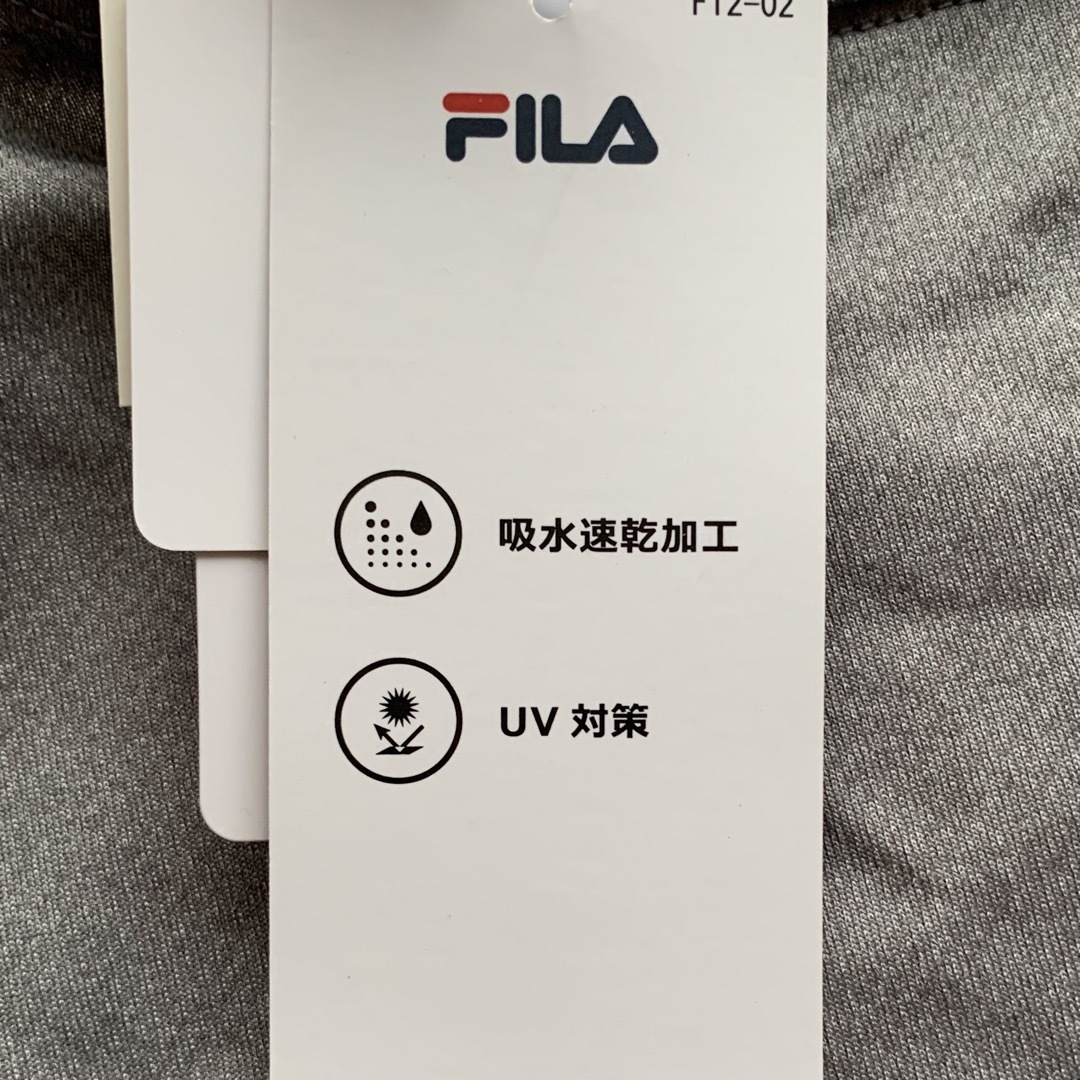 FILA(フィラ)のFILA Tシャツ Mサイズ レディース　グレー　新品未使用　タグ付 レディースのトップス(Tシャツ(半袖/袖なし))の商品写真