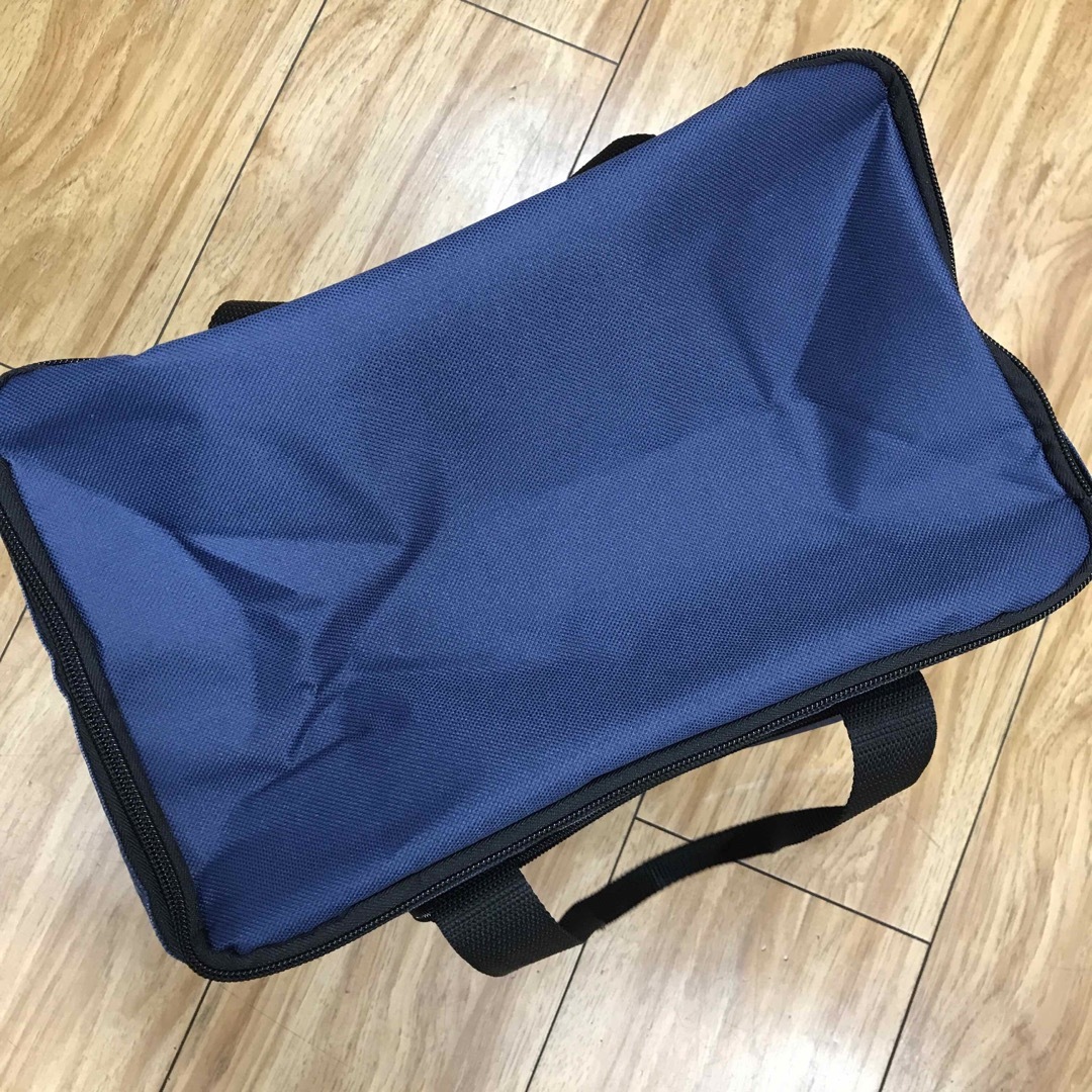 SALEムーミン 保温保冷シート付きトートバック レディースのバッグ(トートバッグ)の商品写真