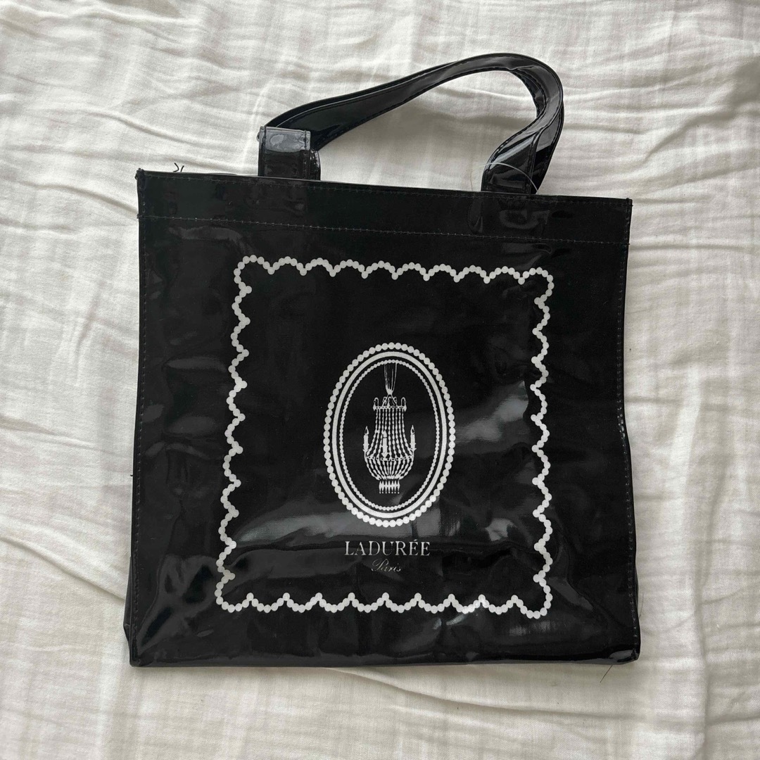 LADUREE(ラデュレ)のLADUREE ラデュレ トートバッグ　ブラック　サブバッグ　撥水 レディースのバッグ(トートバッグ)の商品写真