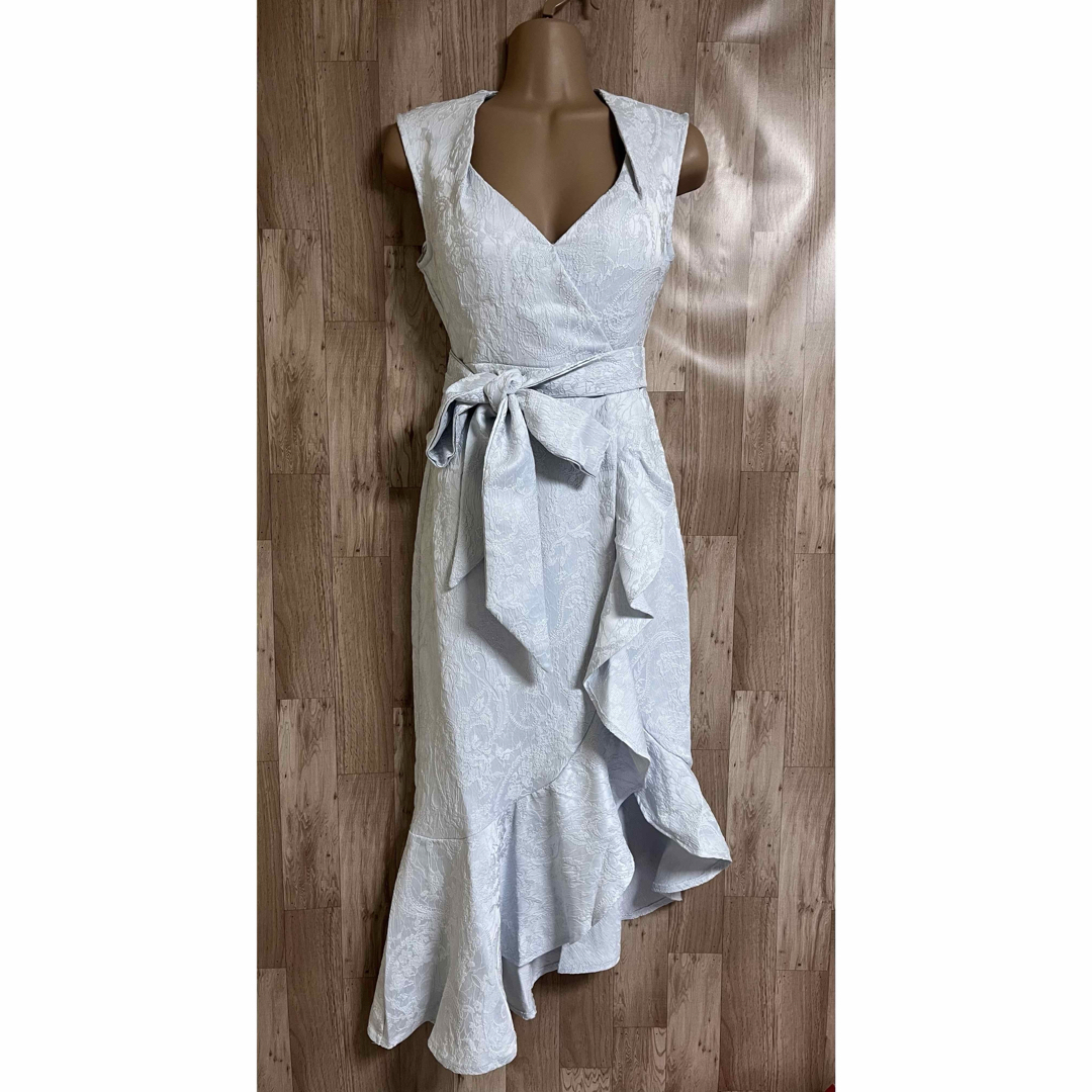 dazzy store(デイジーストア)のジャガード刺繍×ウエストリボンミディドレスrblM レディースのフォーマル/ドレス(ナイトドレス)の商品写真