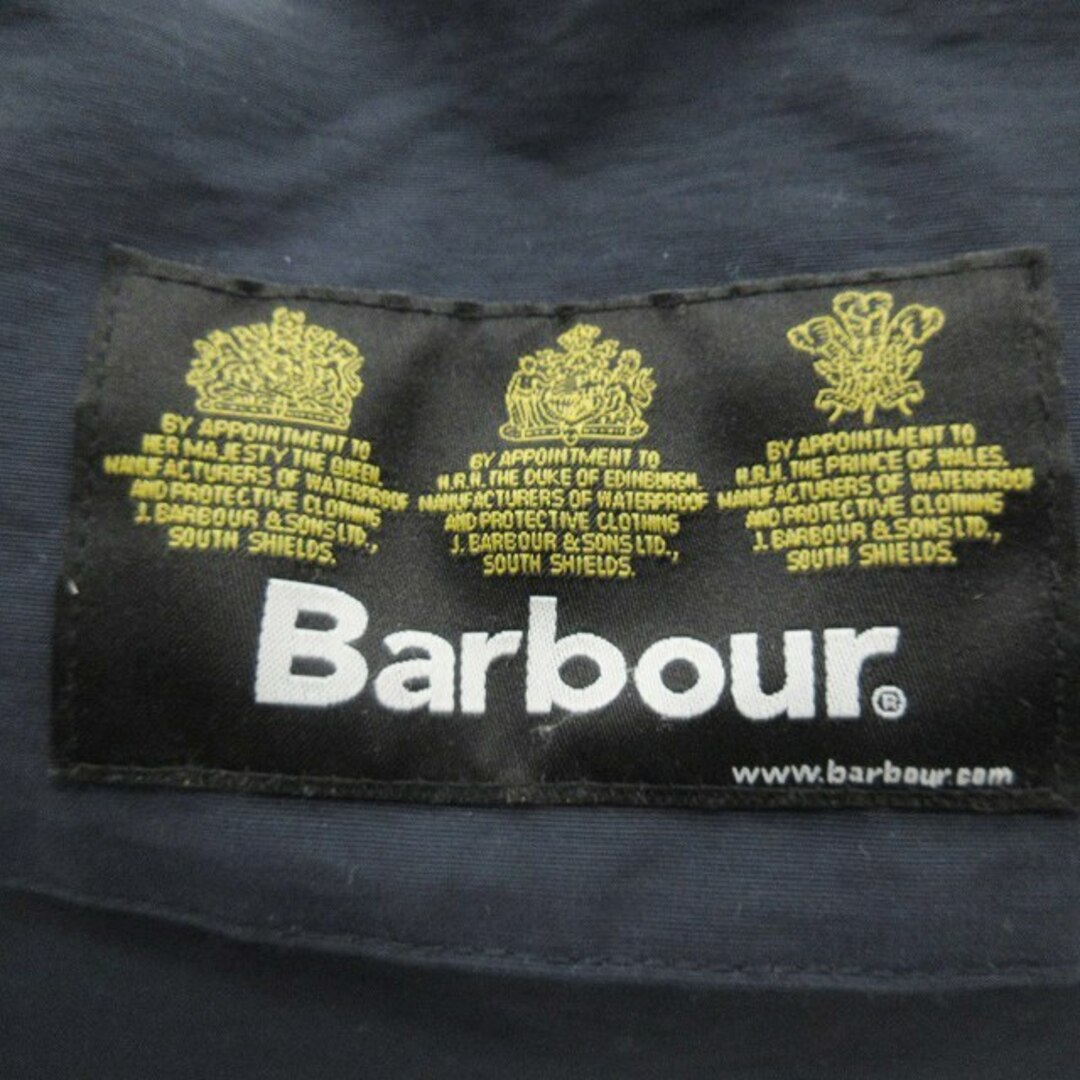 Barbour(バーブァー)の美品 バブアー Barbour ナイロン ショルダーバッグ ロゴ タグ フラップ メンズのバッグ(ショルダーバッグ)の商品写真