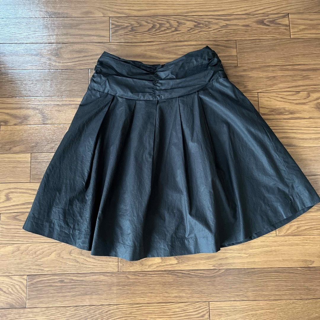 黒スカート　膝丈36 TRISH レディースのスカート(ひざ丈スカート)の商品写真