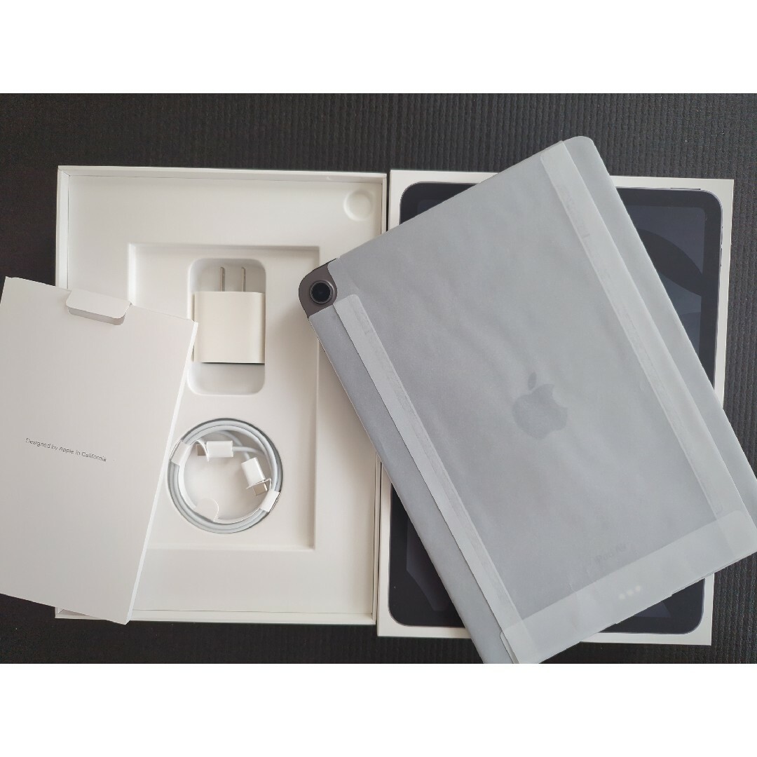【未使用品】iPad Air 第5世代 WiFi 64GB スペースグレイ スマホ/家電/カメラのPC/タブレット(タブレット)の商品写真