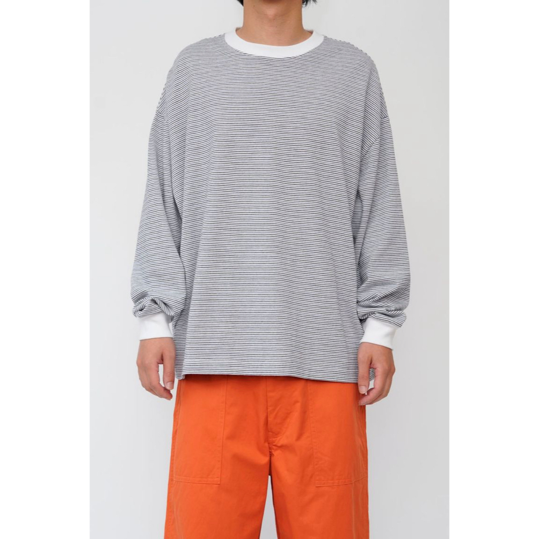 1LDK SELECT(ワンエルディーケーセレクト)のEVCON BORDER WIDE L/S T-SHIRT WHITE メンズのトップス(Tシャツ/カットソー(七分/長袖))の商品写真