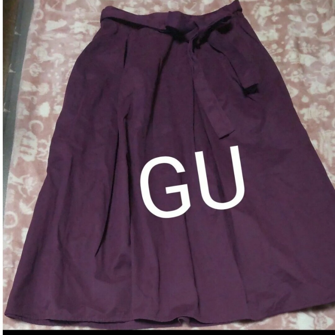 GU(ジーユー)のGU ウエストリボン フレアスカート レディースのスカート(ひざ丈スカート)の商品写真
