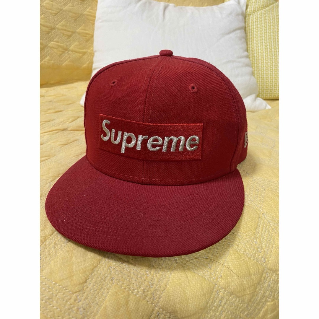 Supreme(シュプリーム)のSupreme キャップ　赤 メンズの帽子(キャップ)の商品写真